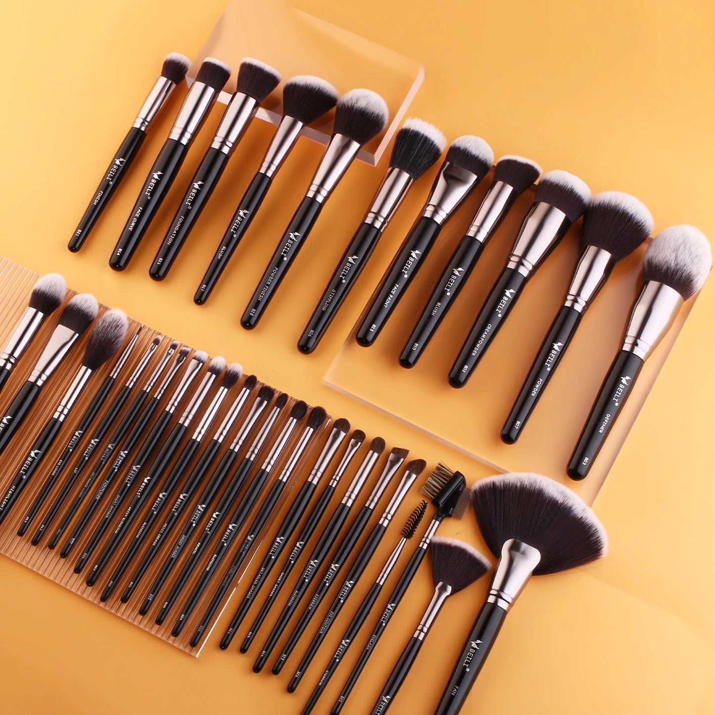 BEILI Professional Premium Makeup Brushes 12/15/22/30/35pcs Foundation Loose Powder Eye Blending Makeup Brush Set Low Price