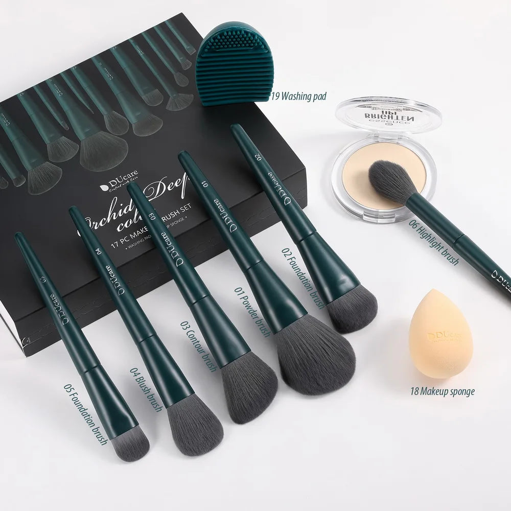 DUcare Professional Makeup Brushes kits Synthetic Hair 17Pcs with Sponge & cleaning tools Pad for Cosmetics Foundation Eyeshadow