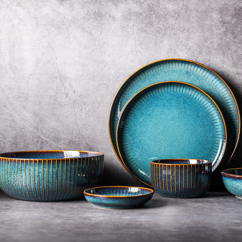 Dinnerware Set