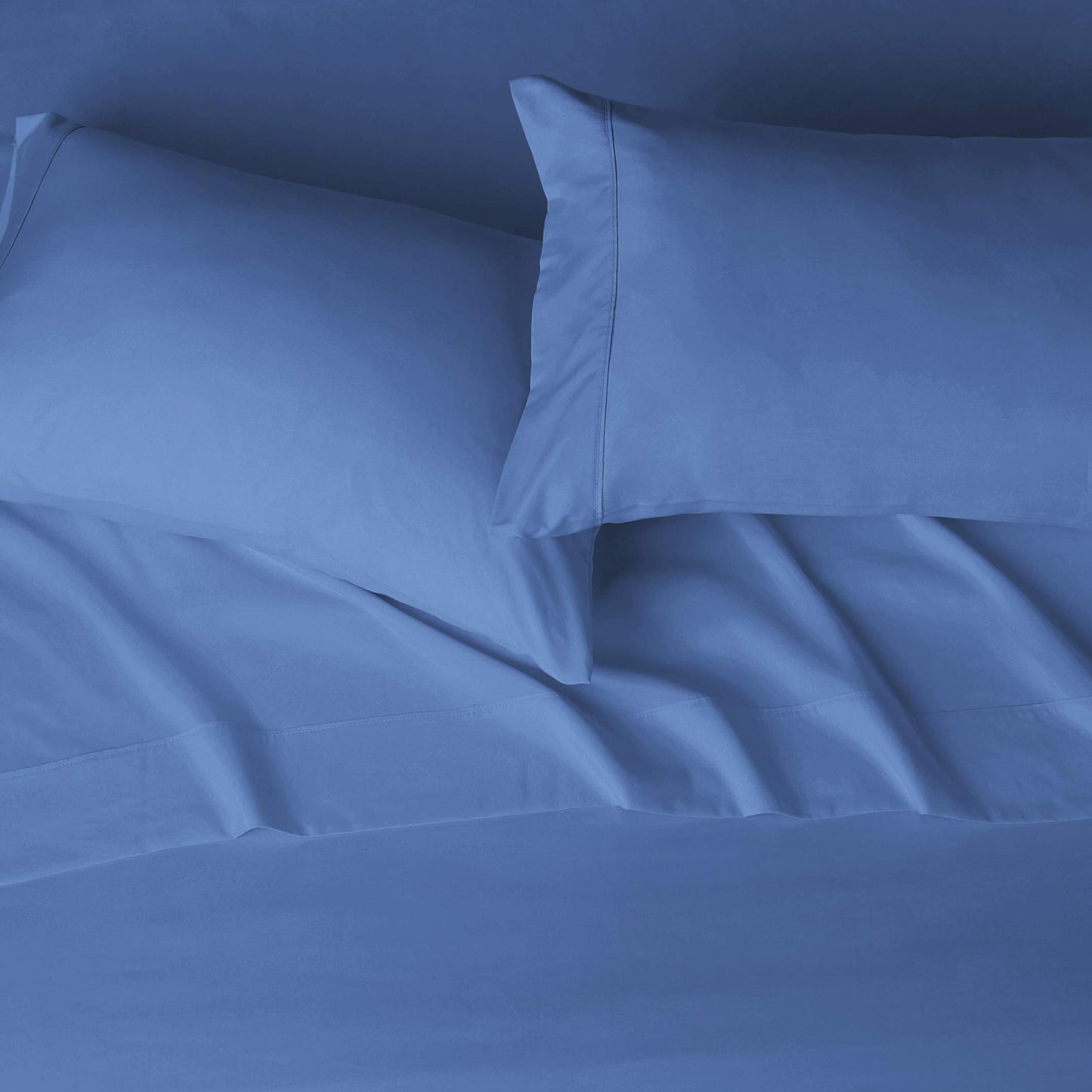 Lightweight Super Soft Easy Care Microfiber 4-Piece Bed Sheet Set with 14-Inch Deep Pockets, King, Dutch Blue, Solid