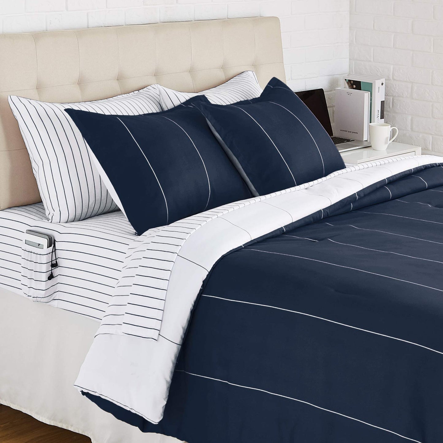 Reversible Microfiber Bed-in-a-Bag with Elastic Storage Pockets - 7 pieces, Full/Queen, Navy Stripe
