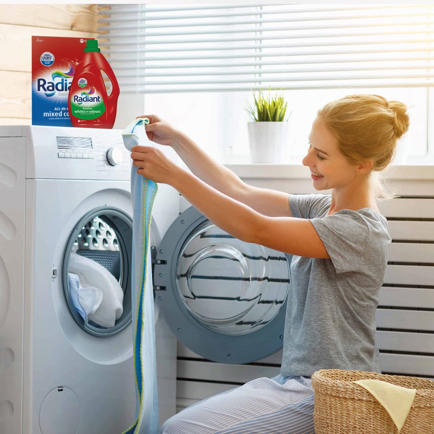 Radiant Liquid Laundry Detergent for Whites or Colours, 2L