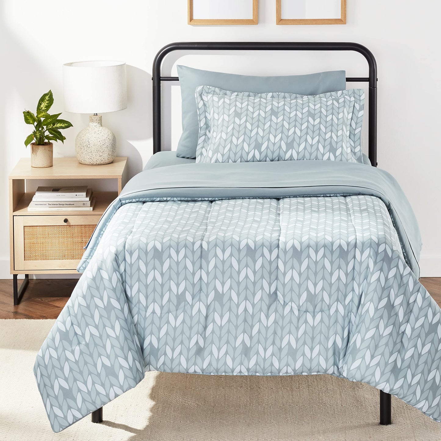 5-Piece Lightweight Microfiber Bed-In-A-Bag Comforter Bedding Set - Twin/Twin XL, Gray Leaf