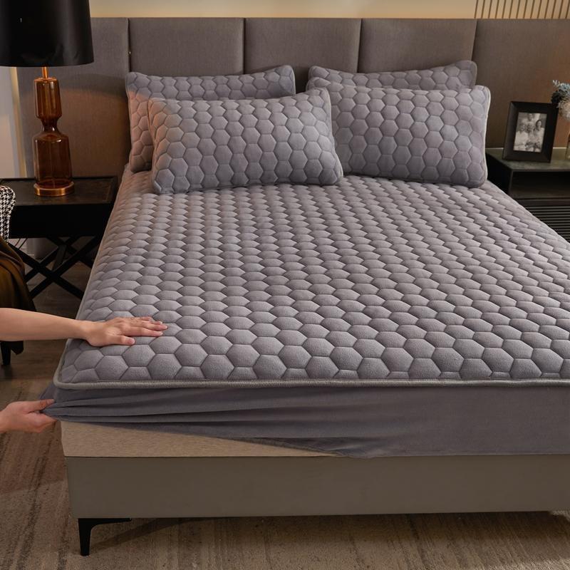 Quilted Fitted  bed Sheet