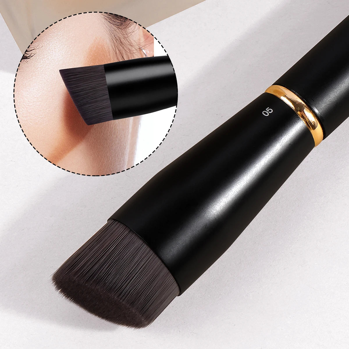 MAANGE 1pc Professional Angled Flat Makeup Brush for Foundation Brush Concealer/BB Cream/Air Cushion Makeup Accessories Gifts