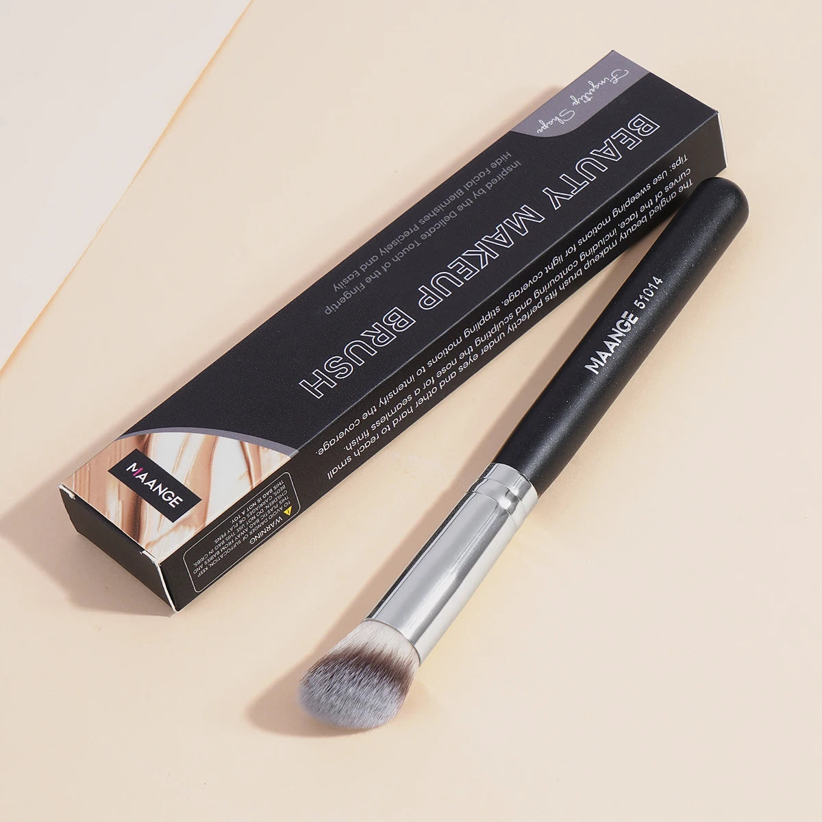 MAANGE Angled Concealer Makeup Brush Under Eye Makeup Small Foundation Precision Face Blending Brush Soft Bristles Makeup Tools