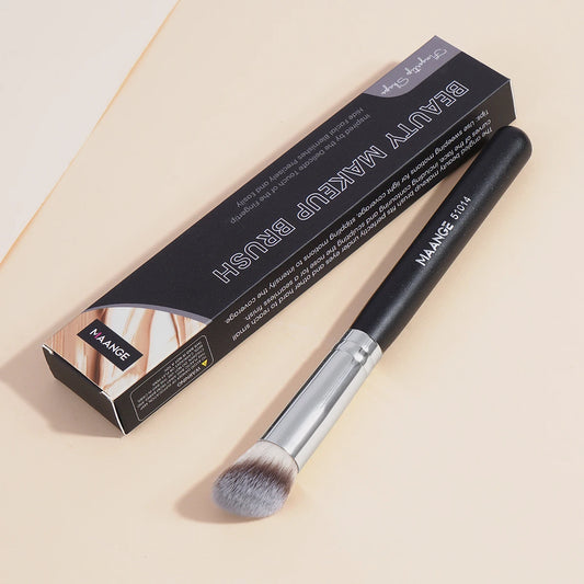 MAANGE Angled Concealer Makeup Brush Under Eye Makeup Small Foundation Precision Face Blending Brush Soft Bristles Makeup Tools