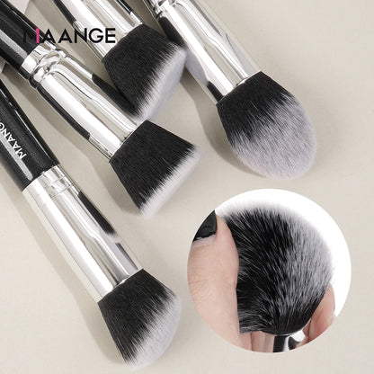 MAANGE 4Pcs Makeup Brushes with Case Foundation Concealer Powder Makeup Brush Soft Fluffy Bristles Big Cosmetic Brushes Set