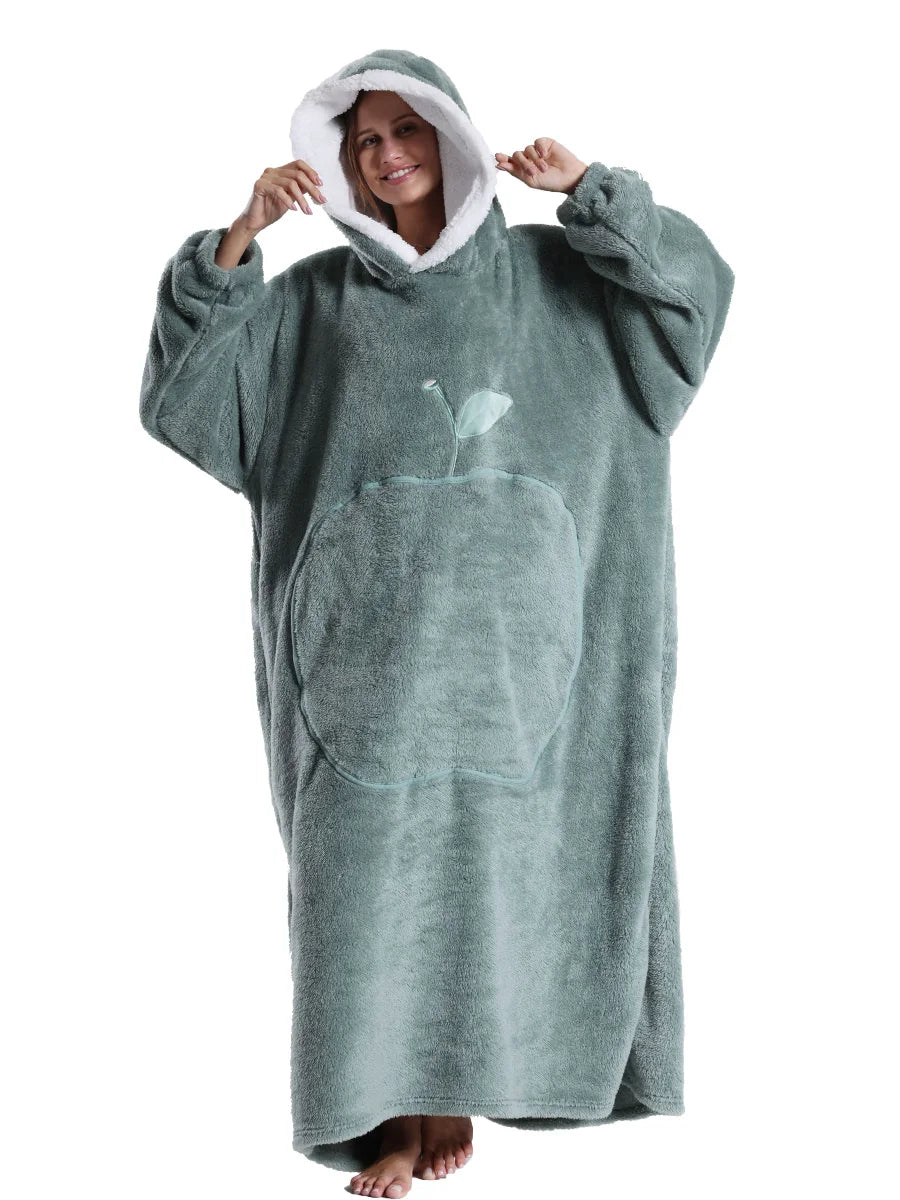 New Warm Wearable Blanket Winter Sweatshirt Oversized Flannel Sherpa Long Hoodie for Adults