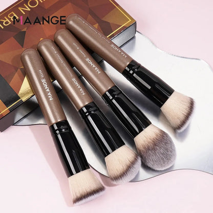 MAANGE 4Pcs Makeup Brushes with Case Foundation Concealer Powder Makeup Brush Soft Fluffy Bristles Big Cosmetic Brushes Set