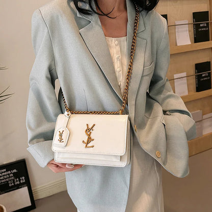 2025 Best Selling Luxury Women's Chain Crossbody Bag - Spacious Square Shoulder Bag With Phone Compartment For Commuters