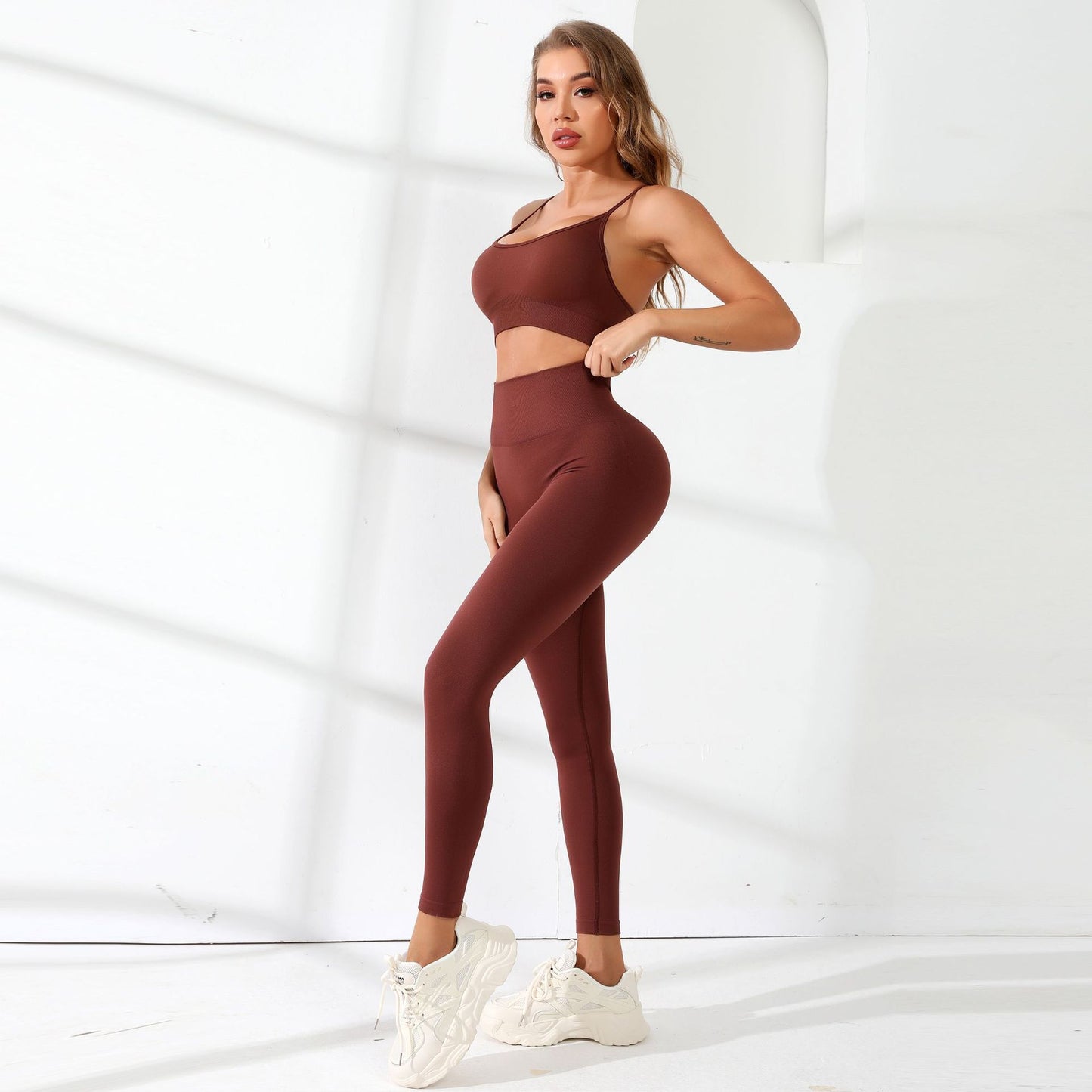 Hip-Lifting Sports Leggings Yoga Clothes Set - High Performance Activewear