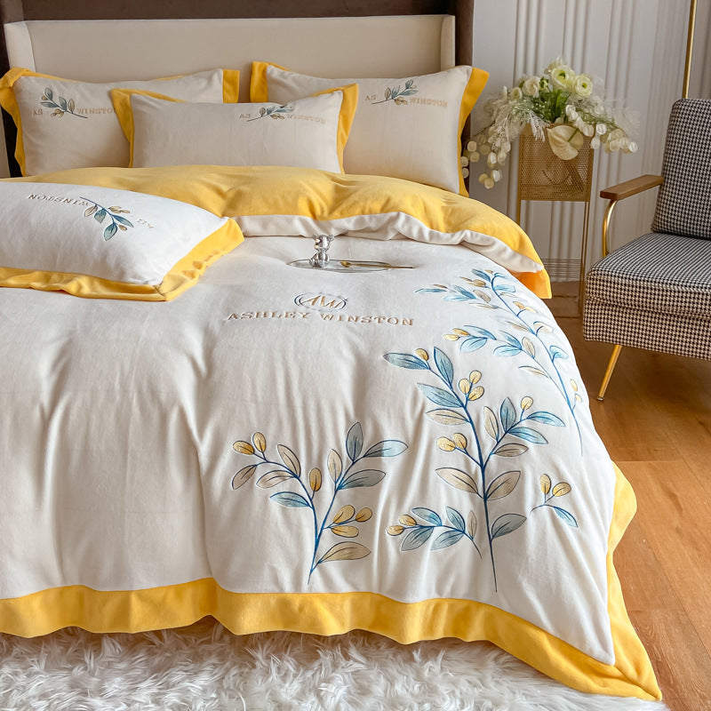 Four Sets bed sheet